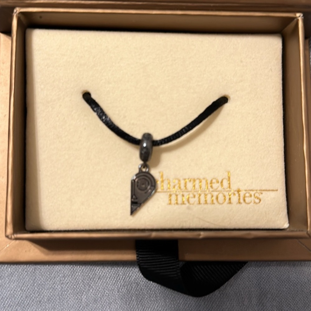 Kay Jewelers Black and Silver Bracelet